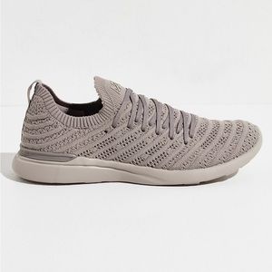 NIB APL Techloom Wave Sneakers